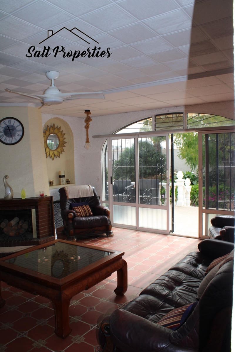 4 chambre Villa/Maison à vendre à El Chaparral - 530 000 € (Ref: 9882221)