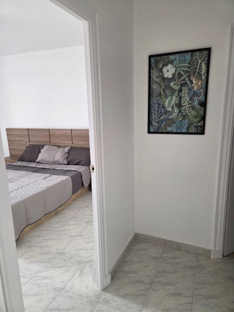 3 sypialnia Mieszkanie na sprzedaż w Torrevieja - 179 000 € (Ref: 9882236)