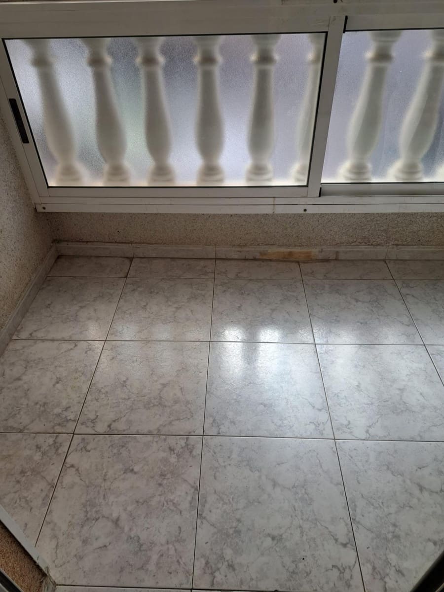 2 Zimmer Apartment zu verkaufen in Torrevieja - 137.000 € (Ref: 9882239)