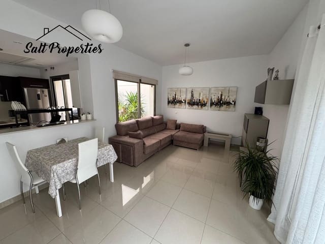 3 soveværelse Villa til salg i Punta Prima, Torrevieja med garage - € 386.500 (Ref: 9892480)