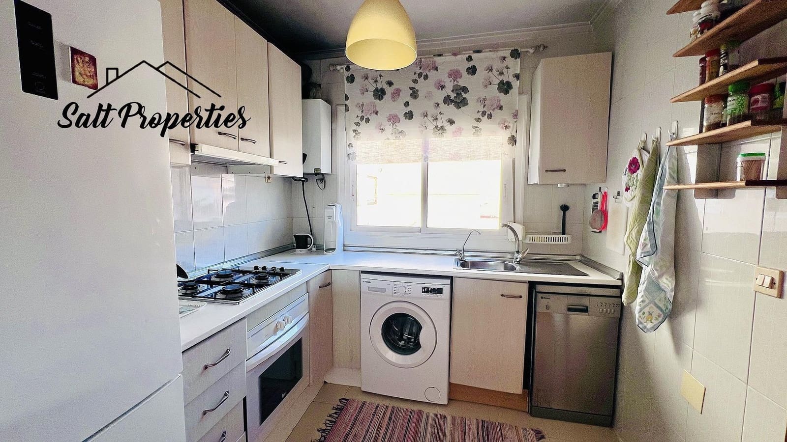 2 Zimmer Apartment zu verkaufen in Torrevieja - 180.000 € (Ref: 9892483)
