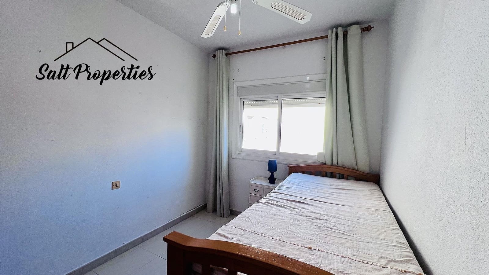 2 Zimmer Apartment zu verkaufen in Torrevieja - 180.000 € (Ref: 9892483)