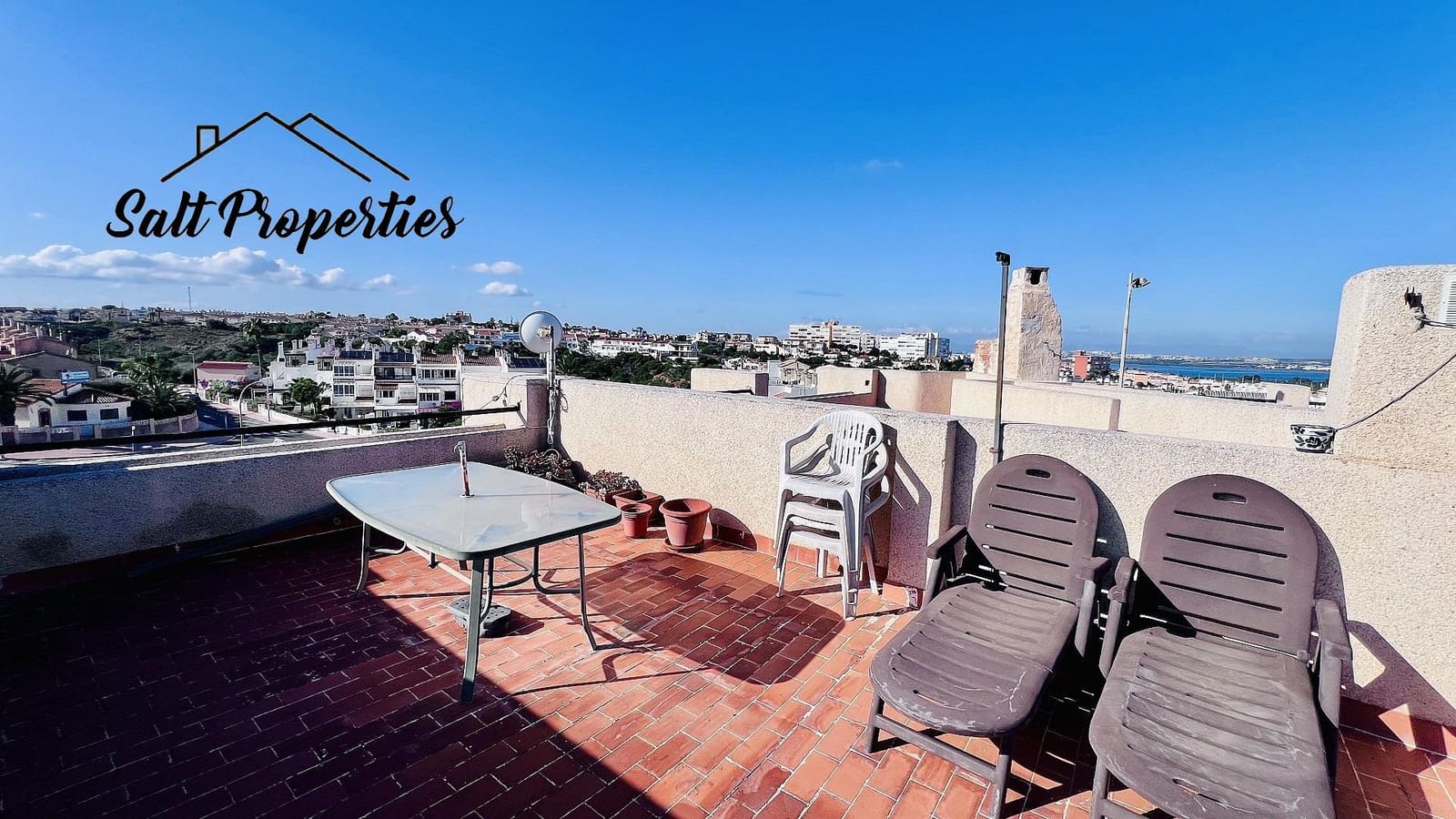 2 Zimmer Apartment zu verkaufen in Torrevieja - 180.000 € (Ref: 9892483)