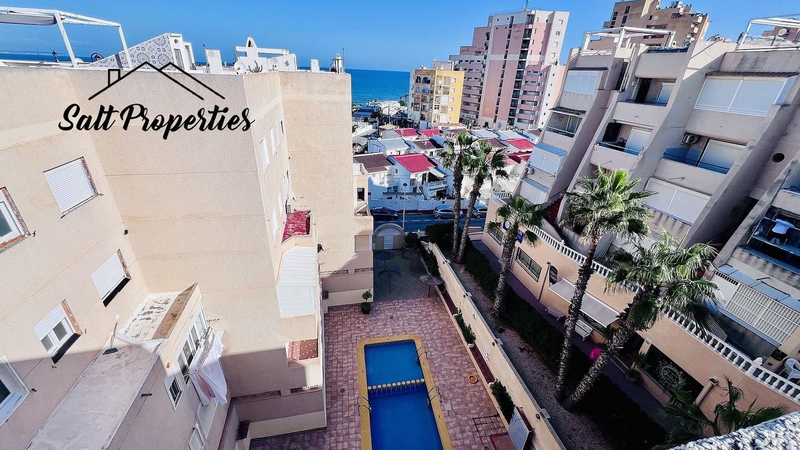 2 Zimmer Apartment zu verkaufen in Torrevieja - 180.000 € (Ref: 9892483)