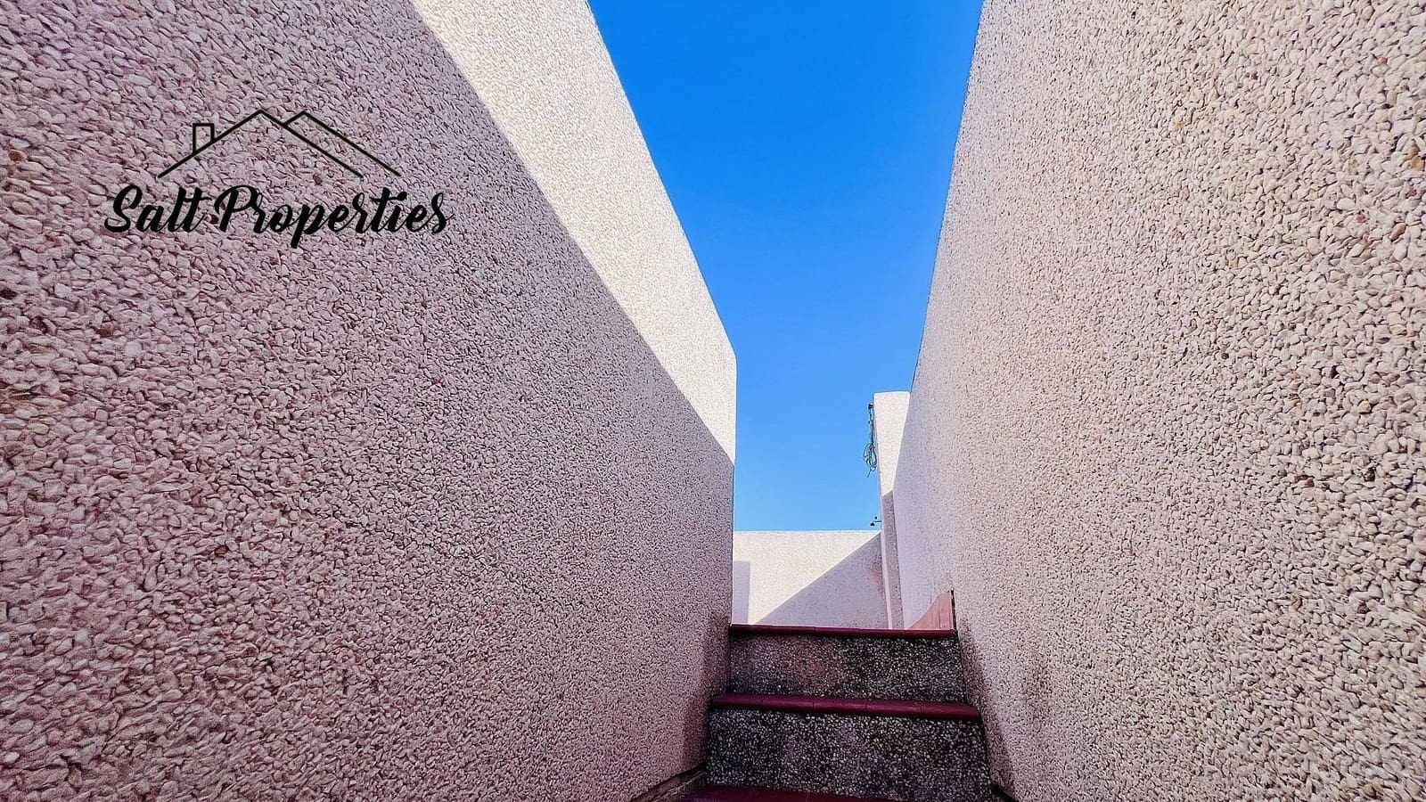 2 Zimmer Apartment zu verkaufen in Torrevieja - 180.000 € (Ref: 9892483)