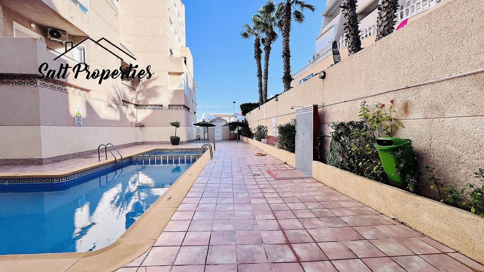 2 Zimmer Apartment zu verkaufen in Torrevieja - 180.000 € (Ref: 9892483)