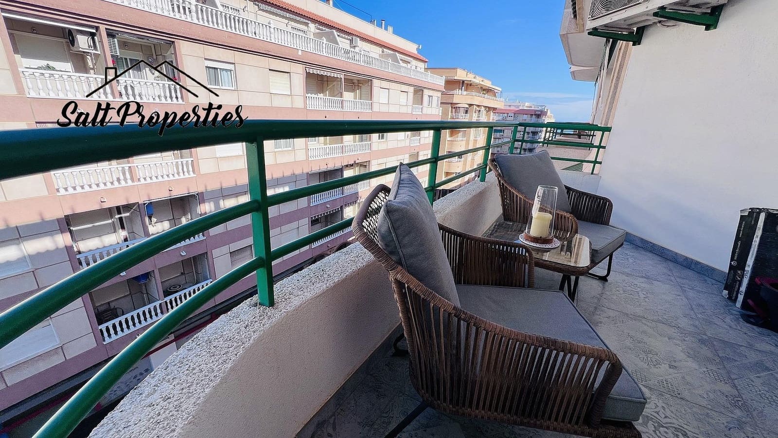 2 soveværelse Lejlighed til salg i La Mata - € 216.000 (Ref: 9892484)