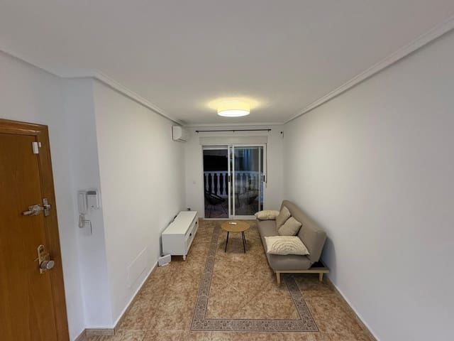 3 slaapkamer Flat te koop in Avenida Habaneras - Curva de Palangre, Torrevieja - € 135.000 (Ref: 9892486)