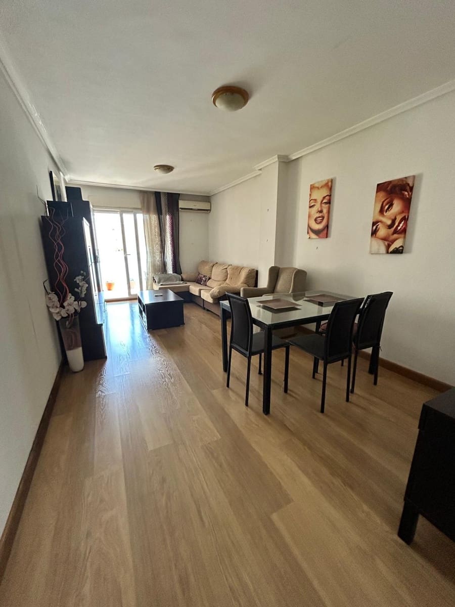 3 camera da letto Appartamento in vendita in Torrevieja - 188.000 € (Rif: 9892488)