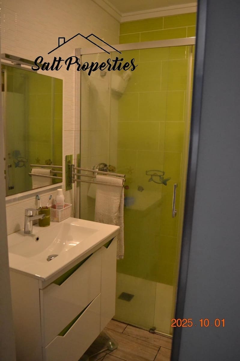 Casa de 2 habitaciones en San Fulgencio en venta - 124.000 € (Ref: 9892491)