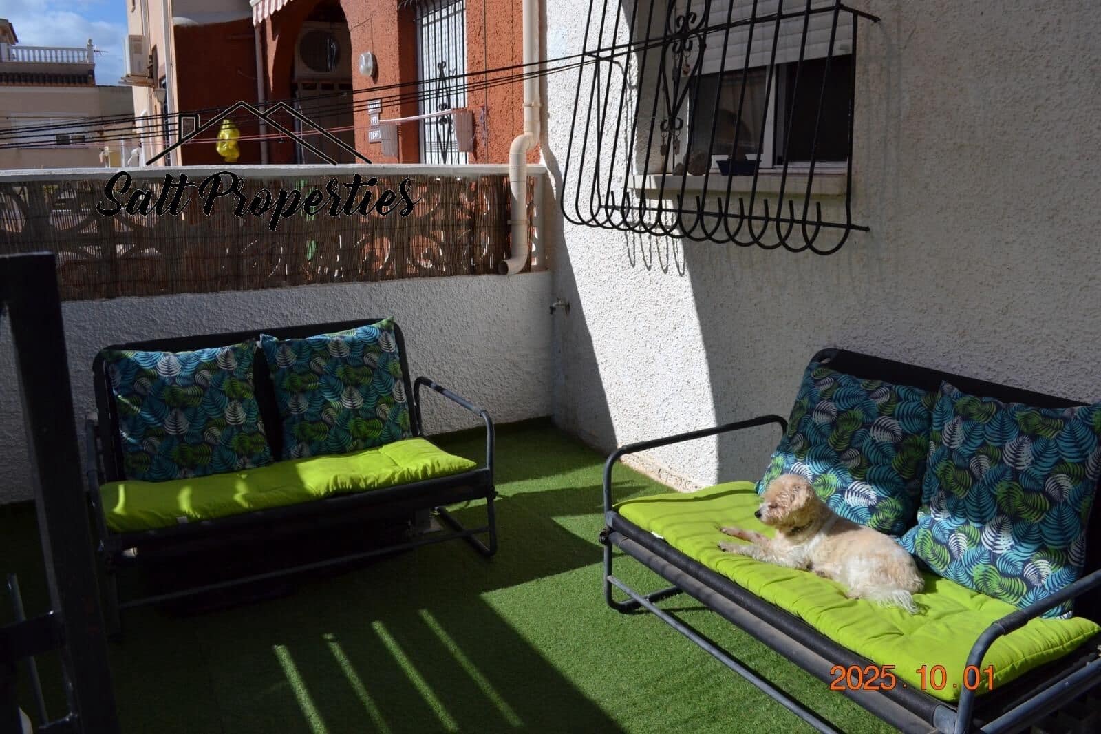 Casa de 2 habitaciones en San Fulgencio en venta - 124.000 € (Ref: 9892491)