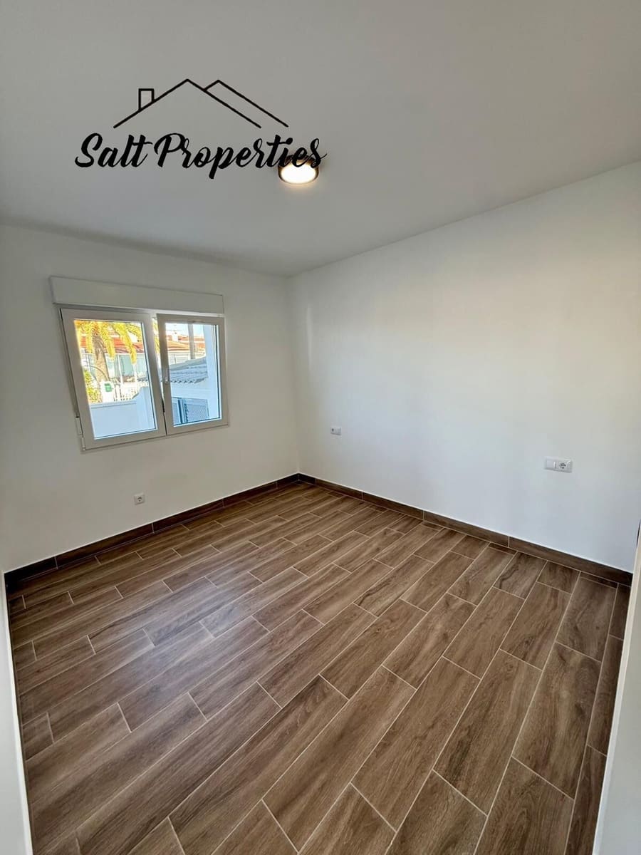 3 soveværelse Semi-Rækkehus til salg i Ciudad Quesada med garage - € 249.000 (Ref: 9892493)