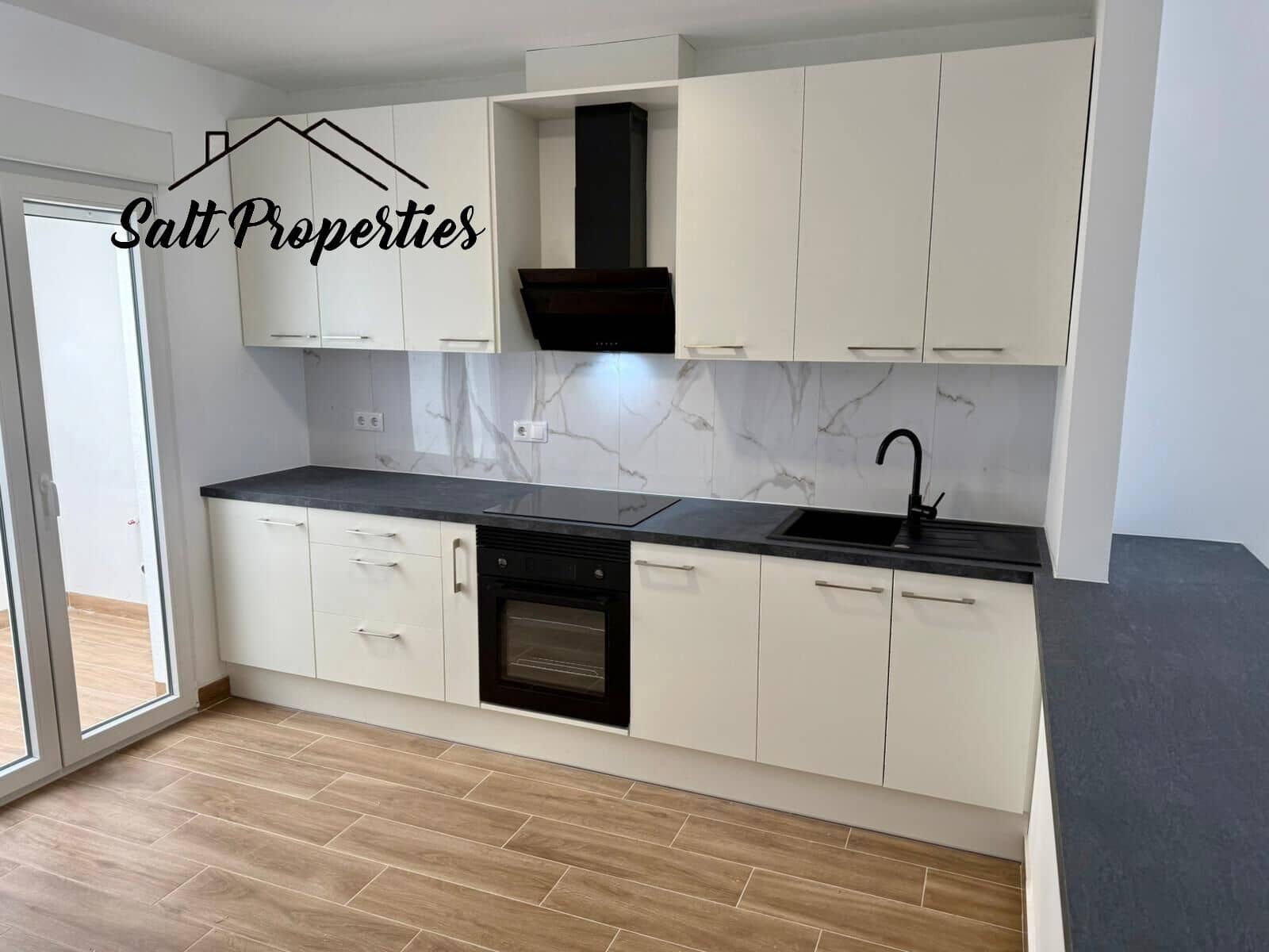 3 soveværelse Semi-Rækkehus til salg i Ciudad Quesada med garage - € 249.000 (Ref: 9892493)