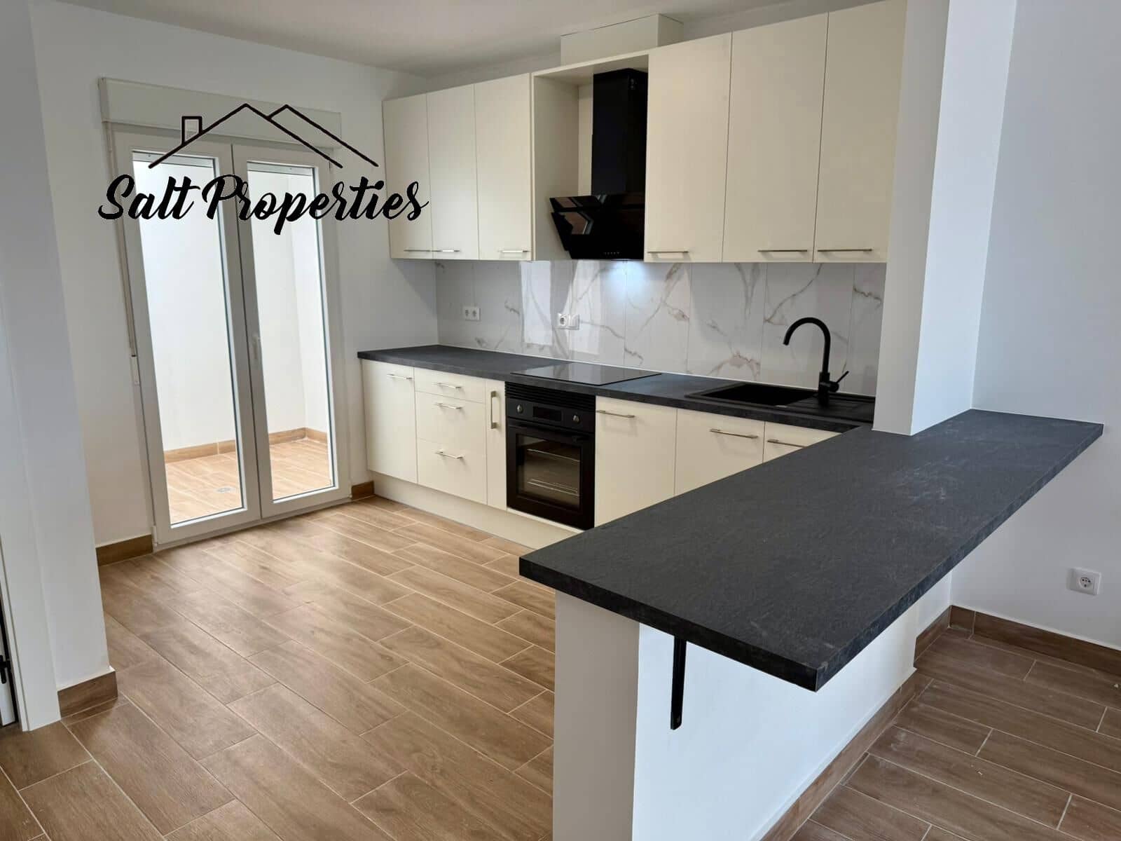 3 soveværelse Semi-Rækkehus til salg i Ciudad Quesada med garage - € 249.000 (Ref: 9892493)