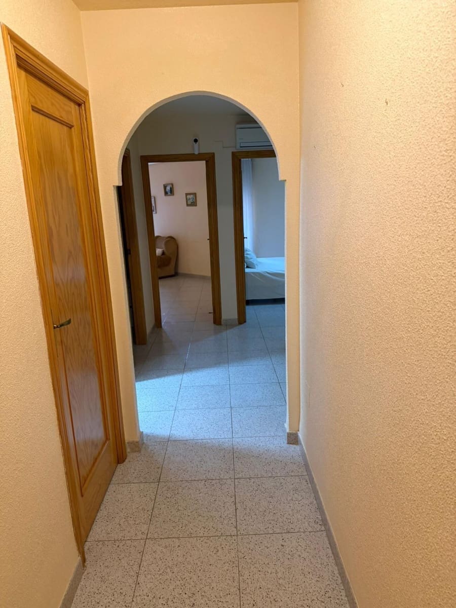 3 soveværelse Lejlighed til salg i Torrevieja med garage - € 240.000 (Ref: 9908112)