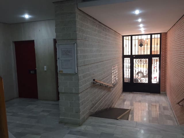 3 soveværelse Lejlighed til salg i Playa del Cura, Torrevieja med garage - € 240.000 (Ref: 9908112)