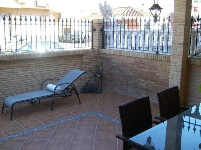 3 soveværelse Bungalow til salg i Playa del Acequión, Torrevieja - € 210.000 (Ref: 9922403)