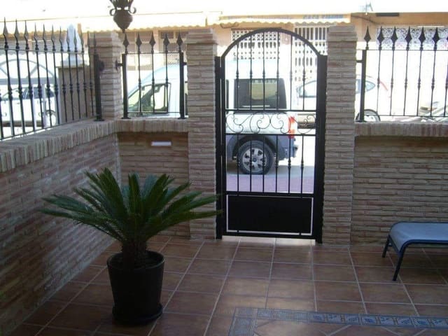 3 soveværelse Bungalow til salg i Playa del Acequión, Torrevieja - € 210.000 (Ref: 9922403)