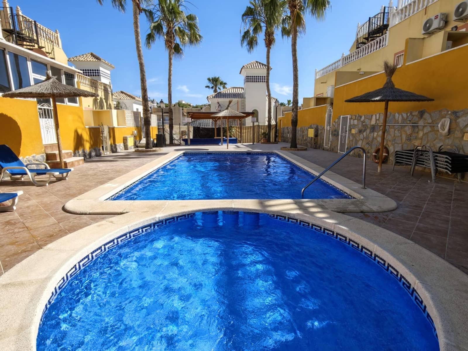 2 bedroom Terraced Villa for sale in Filipinas with pool - € 168,950 (Ref: 9934311)