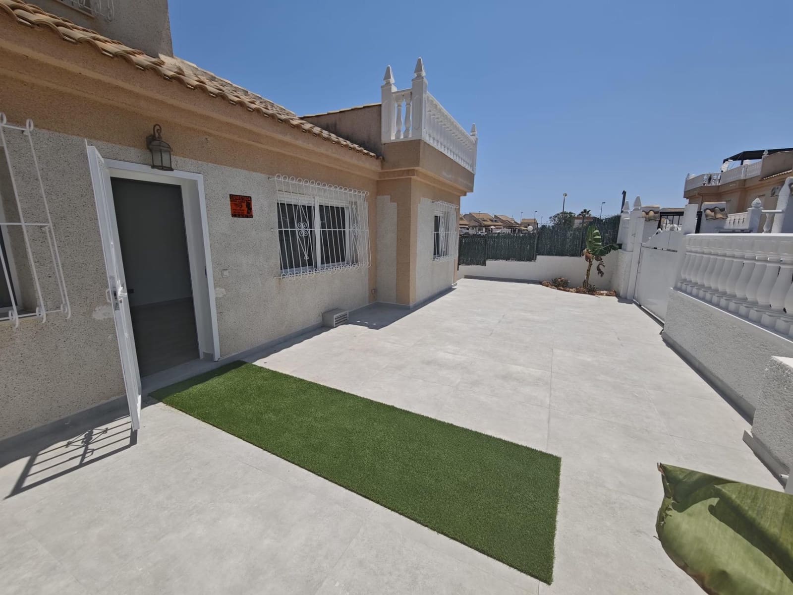 3 Zimmer Reihenhaus zu verkaufen in Rojales mit Pool Garage - 245.000 € (Ref: 9945843)