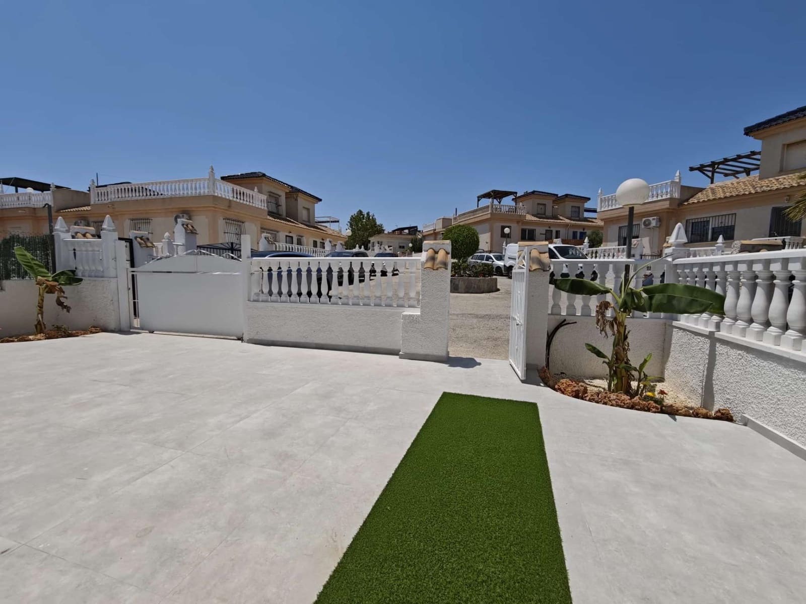 3 Zimmer Reihenhaus zu verkaufen in Rojales mit Pool Garage - 245.000 € (Ref: 9945843)