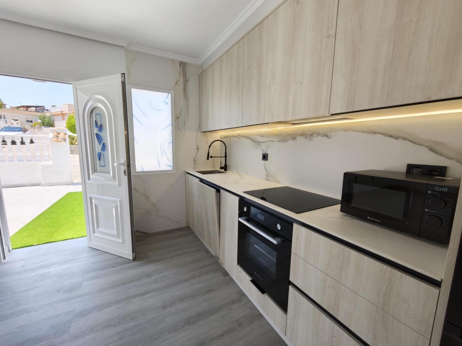 3 Zimmer Reihenhaus zu verkaufen in Rojales mit Pool Garage - 245.000 € (Ref: 9945843)