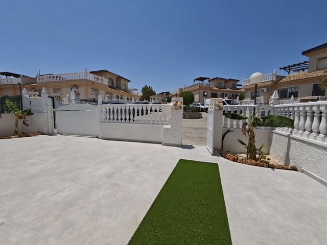 3 soveværelse Rækkehus til salg i Rojales med swimmingpool garage - € 245.000 (Ref: 9945843)