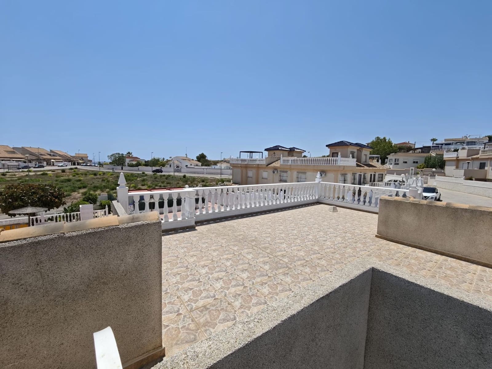 3 Zimmer Reihenhaus zu verkaufen in Rojales mit Pool Garage - 245.000 € (Ref: 9945843)