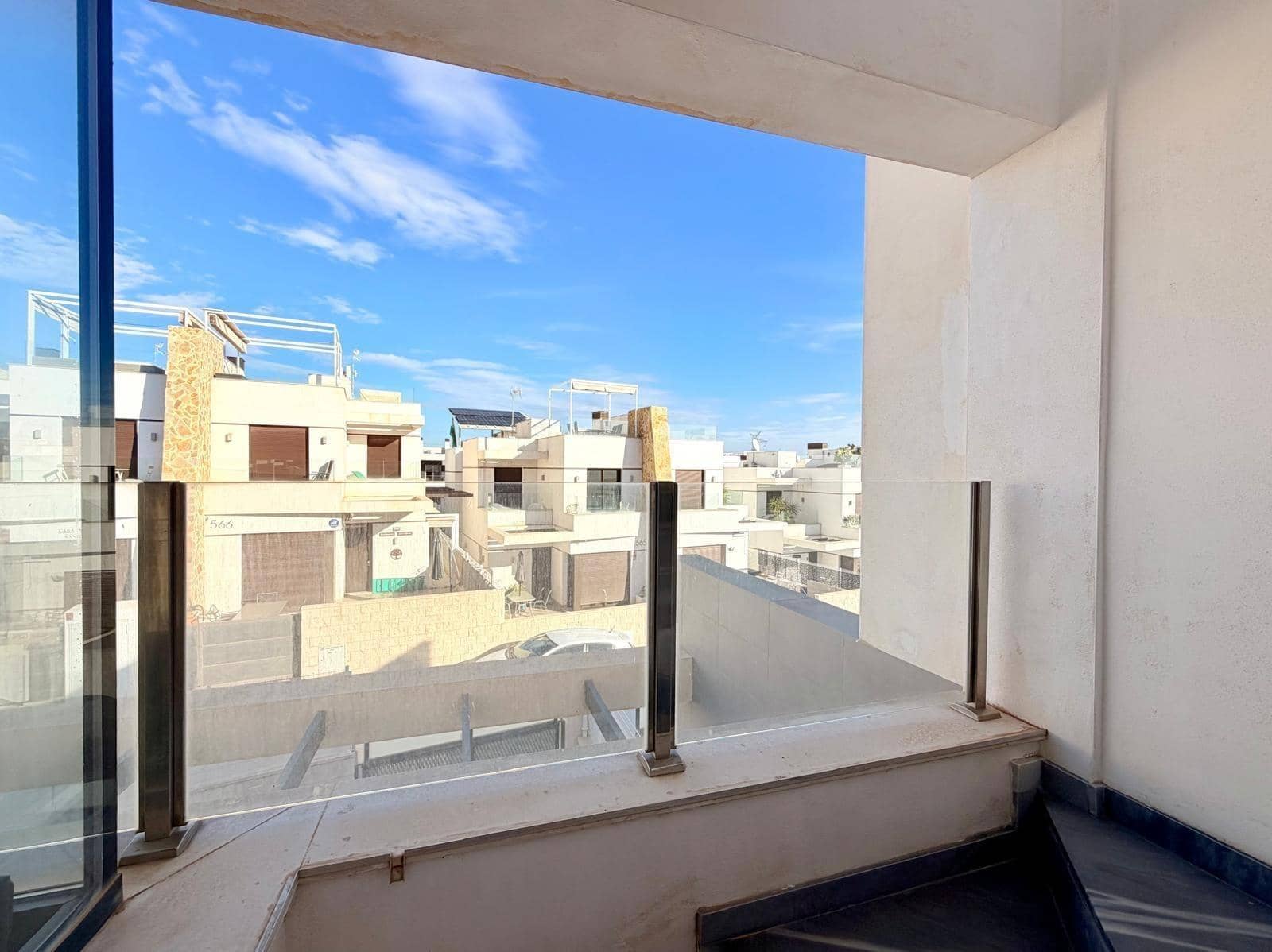 3 soverom Villa til salgs i Orihuela Costa med svømmebasseng - € 299 900 (Ref: 9949901)