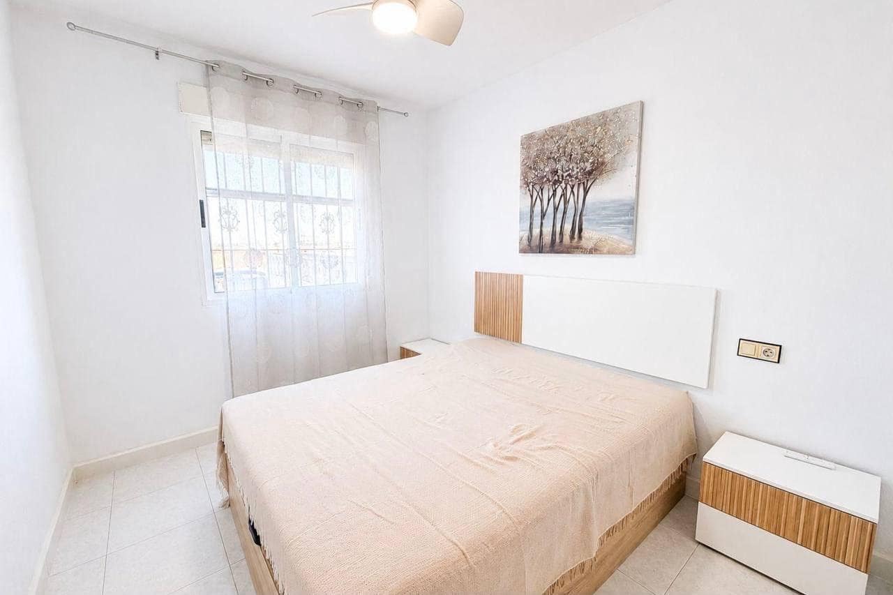 2 camera da letto Bungalow in vendita in Torrevieja con piscina - 135.000 € (Rif: 9959882)
