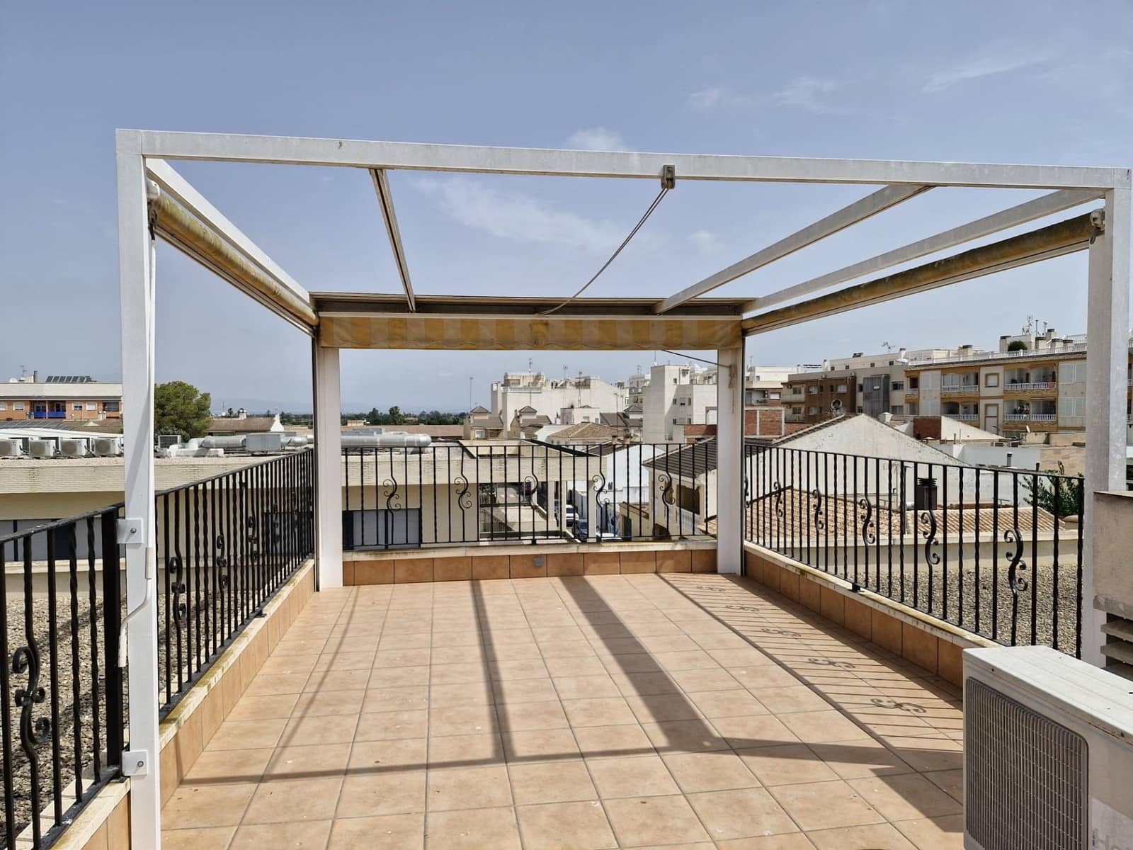 4 Zimmer Reihenhaus zu verkaufen in Formentera del Segura mit Garage - 193.000 € (Ref: 9975540)