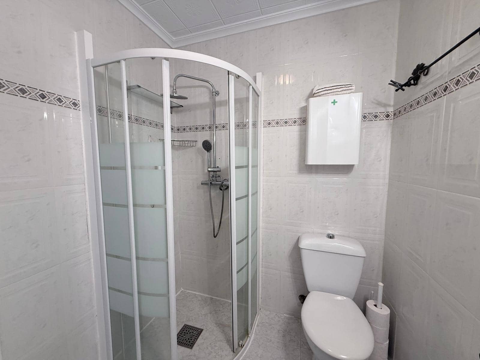 1 slaapkamer Rijtjeshuis te koop in Torrevieja - € 109.900 (Ref: 9979816)