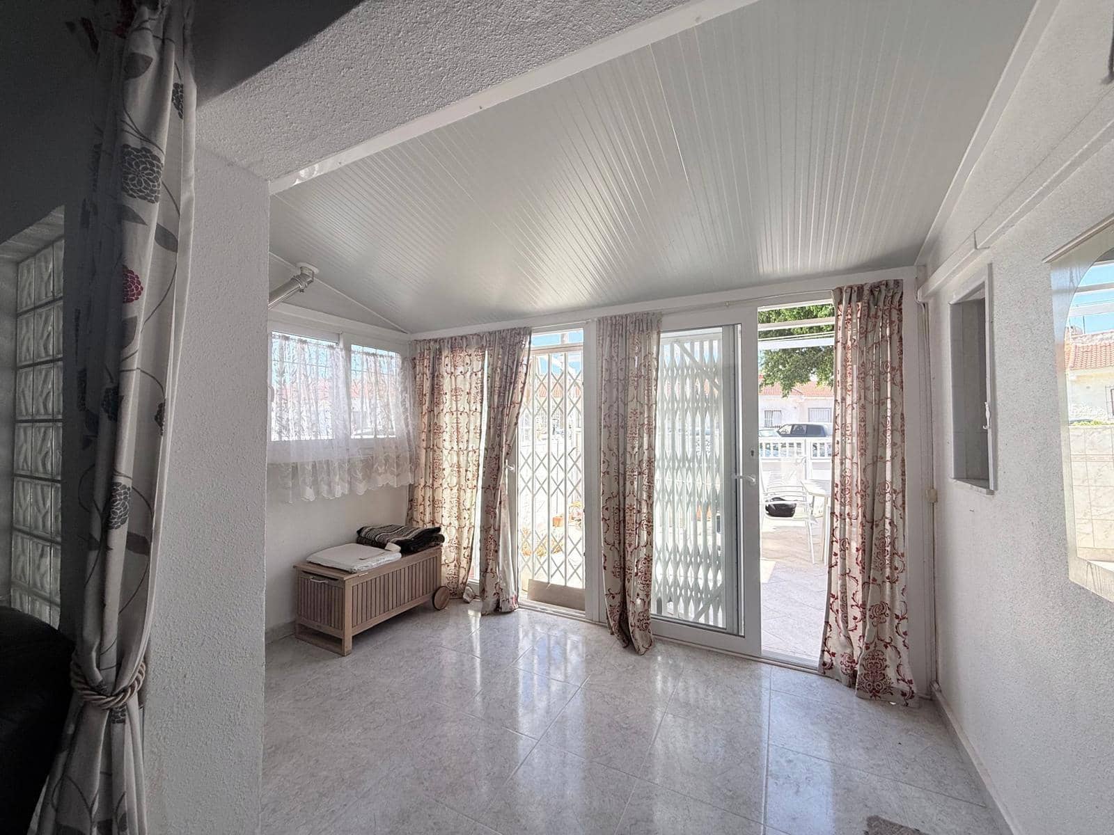1 slaapkamer Rijtjeshuis te koop in Torrevieja - € 109.900 (Ref: 9979816)