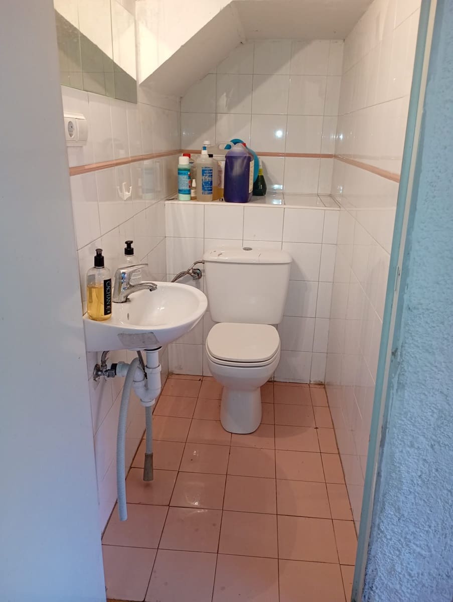 5 slaapkamer Villa te koop in Lugo de Llanera met zwembad garage - € 348.000 (Ref: 9872493)