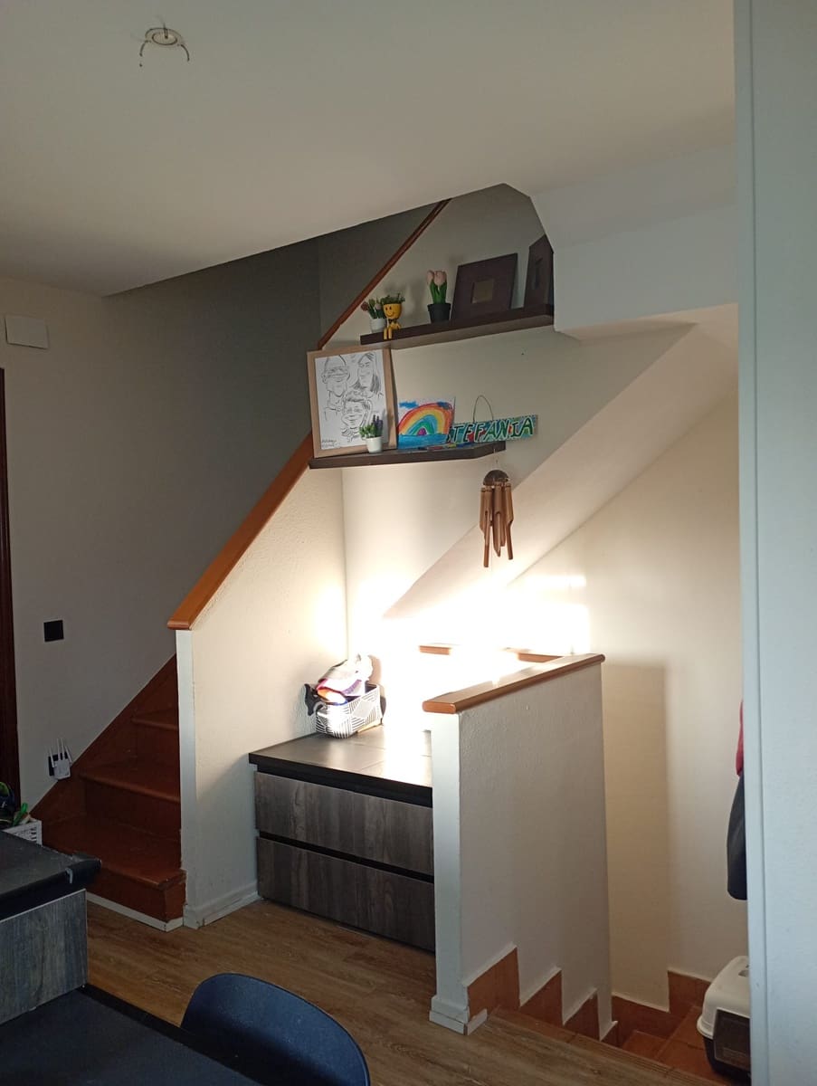 5 slaapkamer Villa te koop in Lugo de Llanera met zwembad garage - € 348.000 (Ref: 9872493)