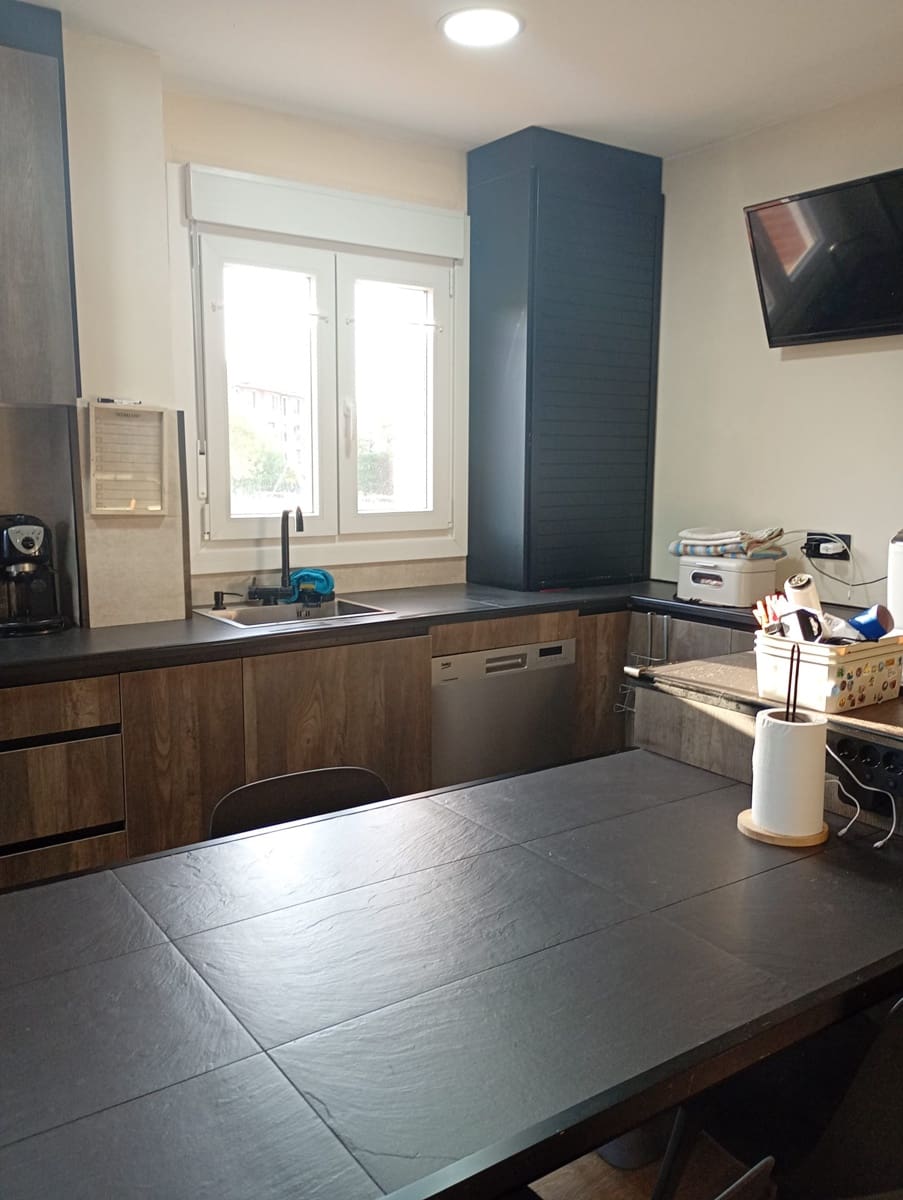 5 slaapkamer Villa te koop in Lugo de Llanera met zwembad garage - € 348.000 (Ref: 9872493)