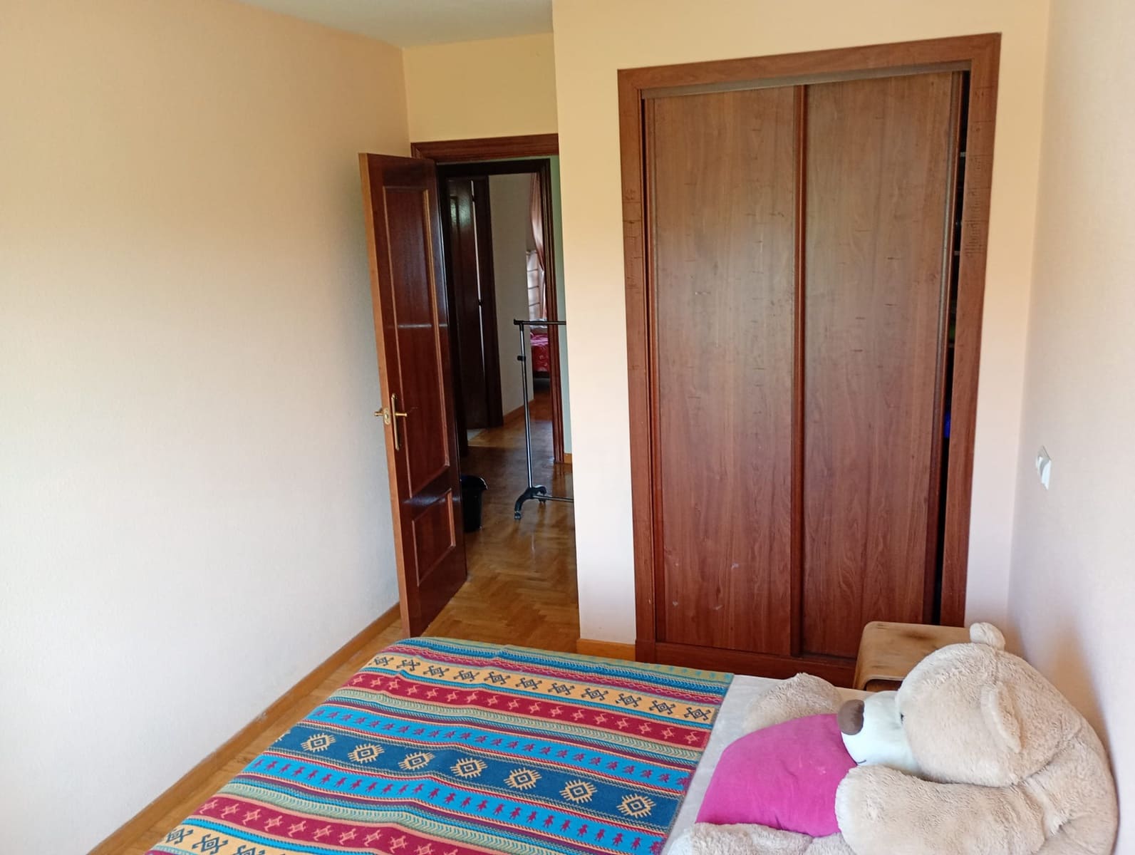 5 slaapkamer Villa te koop in Lugo de Llanera met zwembad garage - € 348.000 (Ref: 9872493)