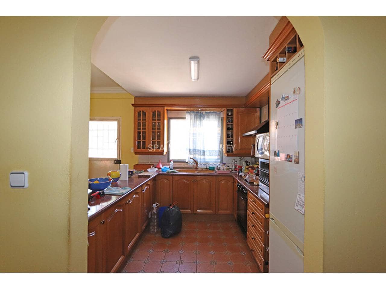 4 chambre Villa/Maison à vendre à Turis avec piscine garage - 245 000 € (Ref: 10040247)