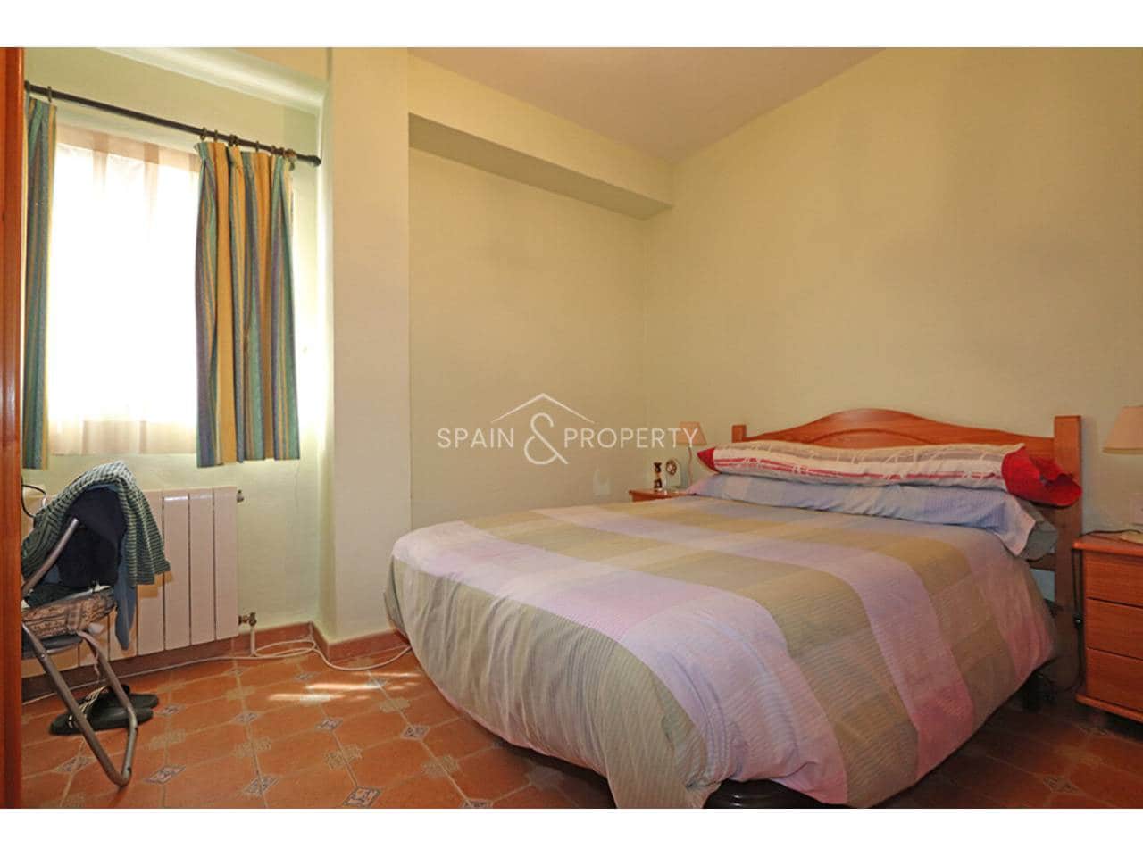 4 chambre Villa/Maison à vendre à Turis avec piscine garage - 245 000 € (Ref: 10040247)