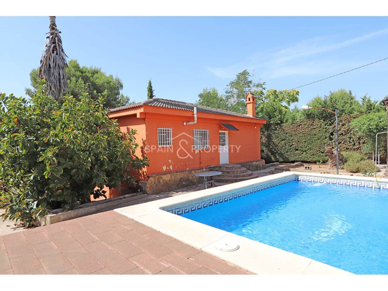 4 chambre Villa/Maison à vendre à Turis avec piscine garage - 245 000 € (Ref: 10040247)