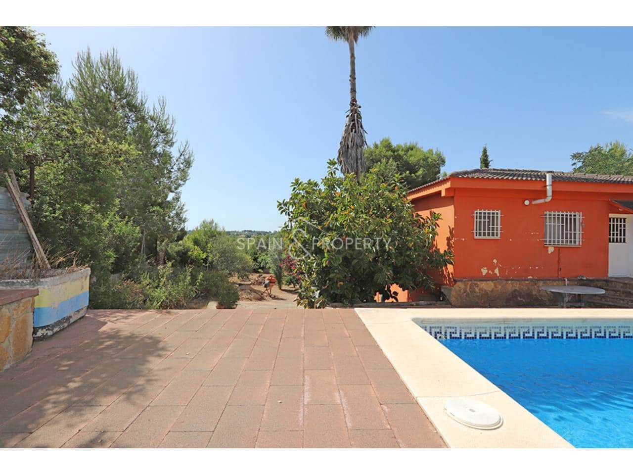 4 chambre Villa/Maison à vendre à Turis avec piscine garage - 245 000 € (Ref: 10040247)