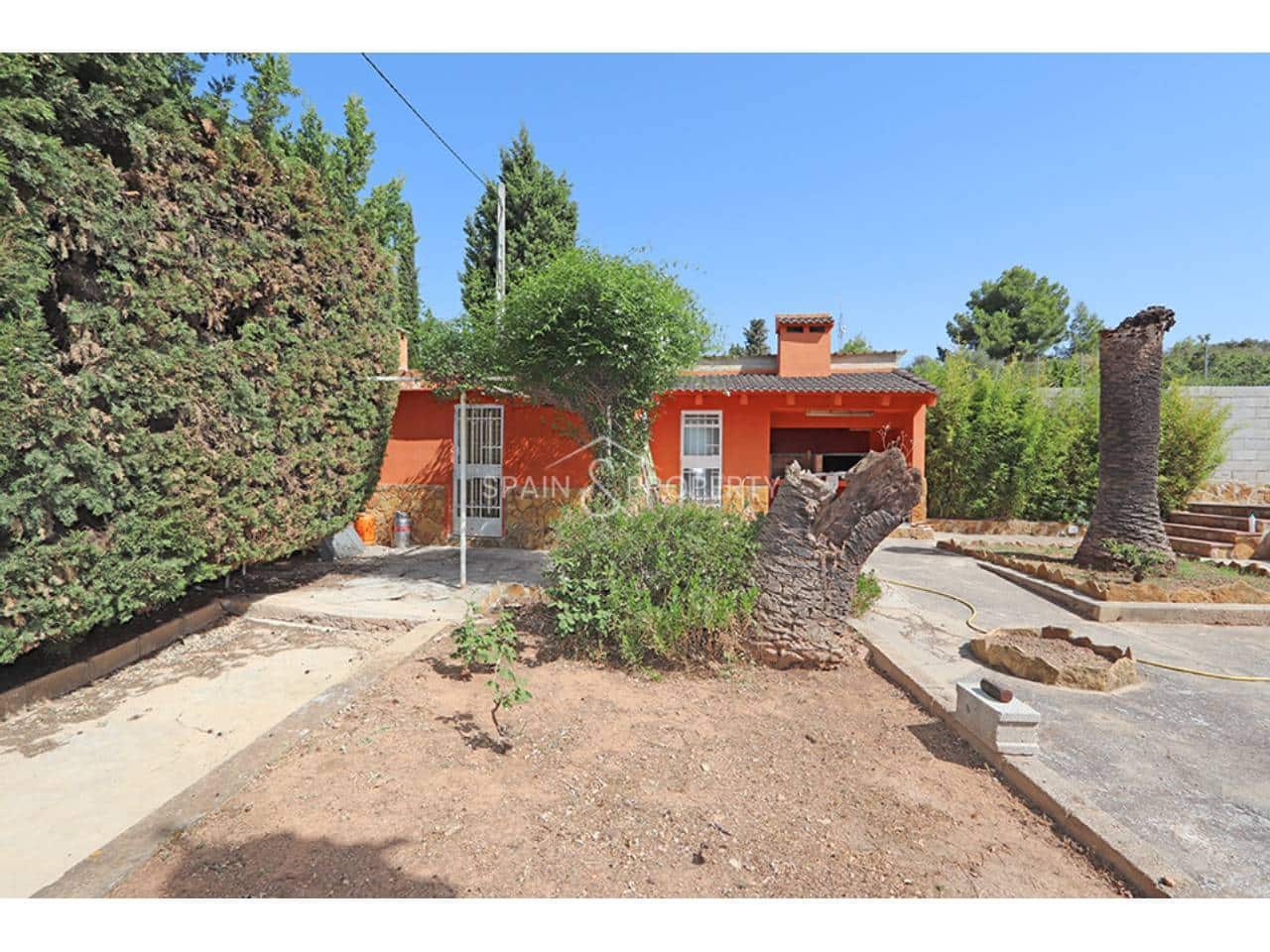 4 chambre Villa/Maison à vendre à Turis avec piscine garage - 245 000 € (Ref: 10040247)