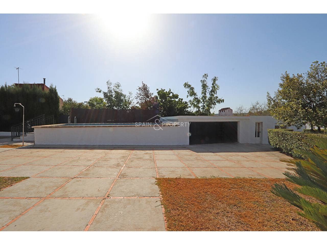 4 bedroom Villa for sale in Turis with pool garage - € 239,000 (Ref: 10061095)
