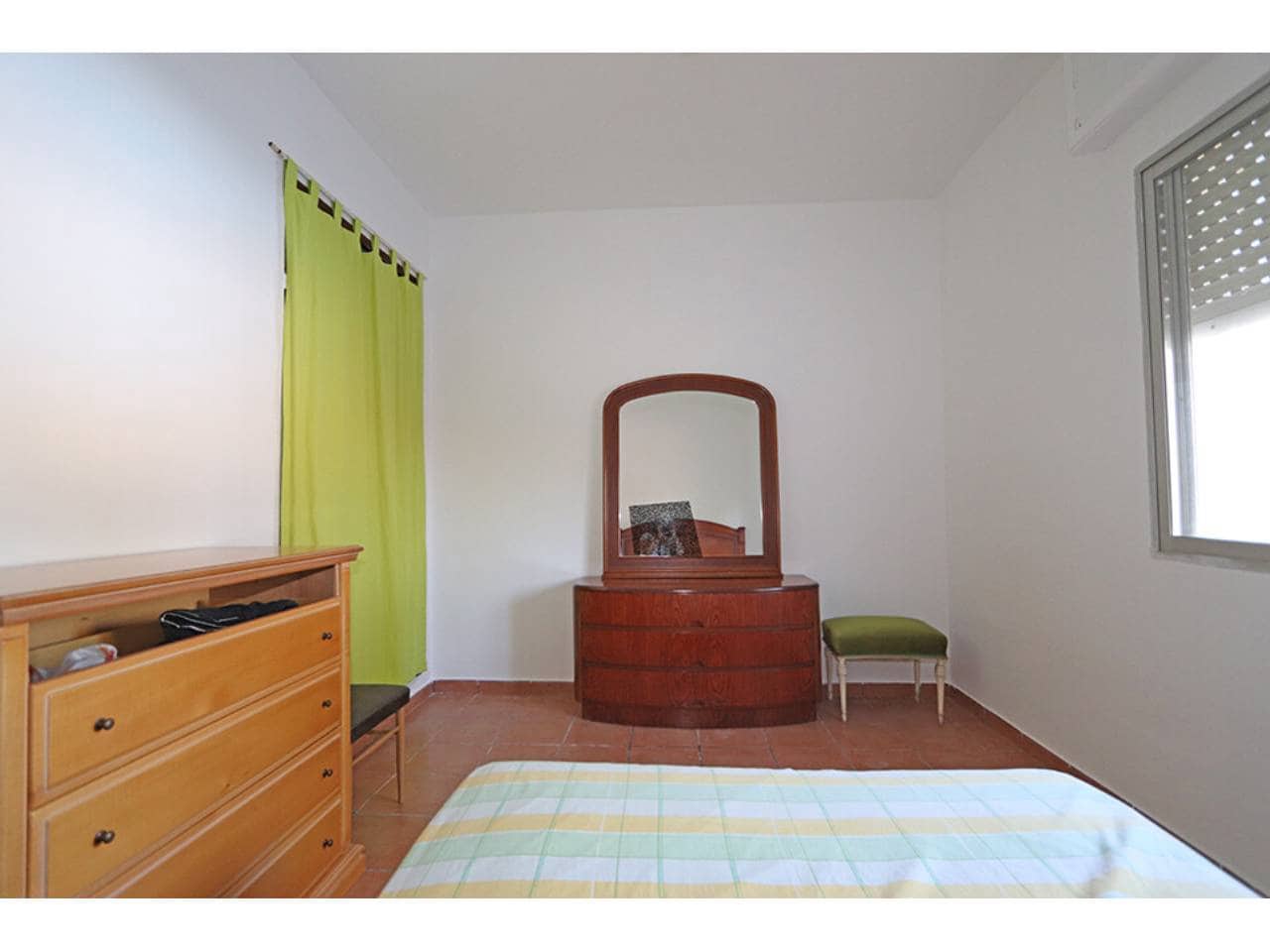 4 bedroom Villa for sale in Montroy with pool garage - € 195,000 (Ref: 10157089)