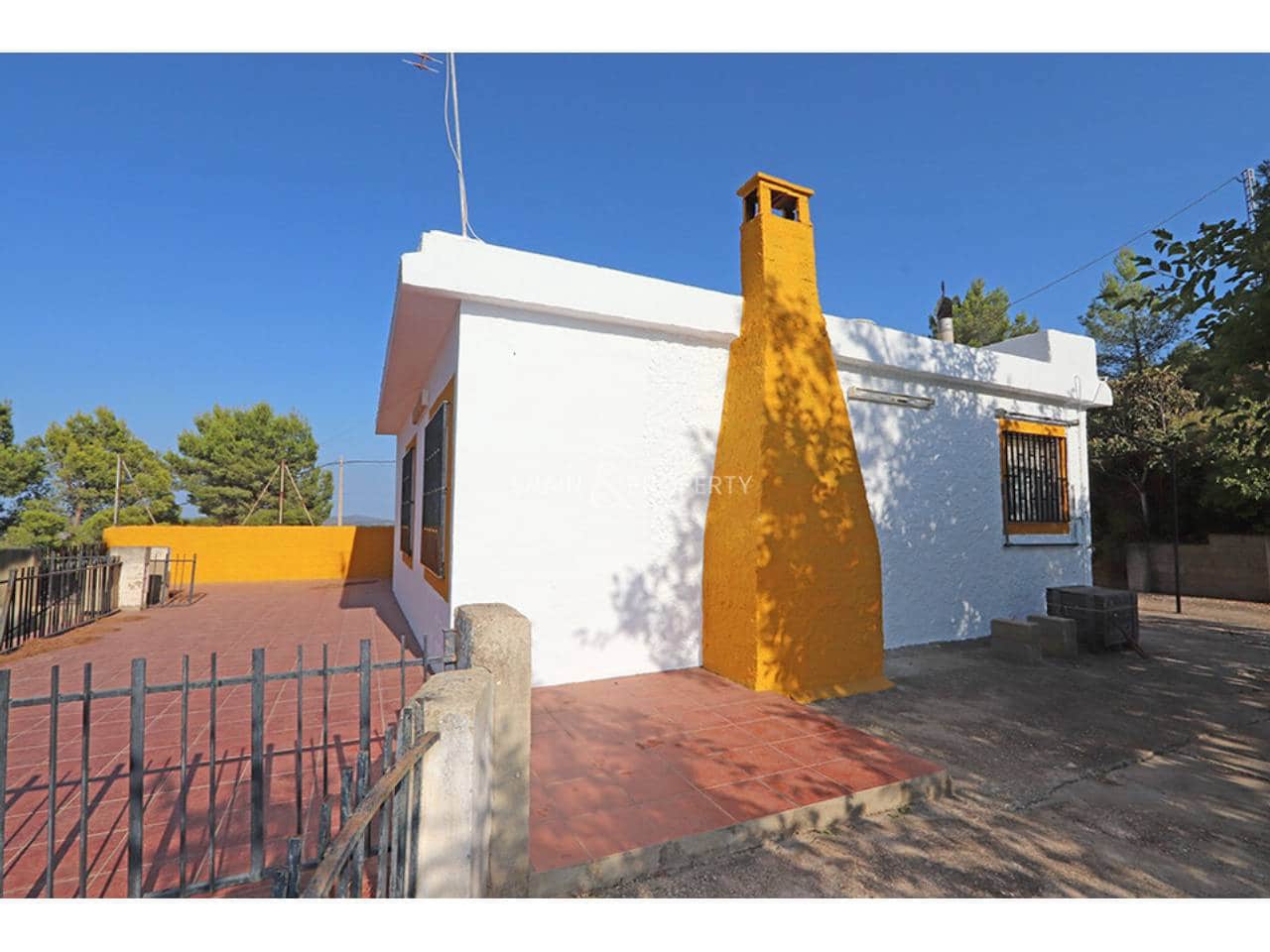4 bedroom Villa for sale in Montroy with pool garage - € 195,000 (Ref: 10157089)