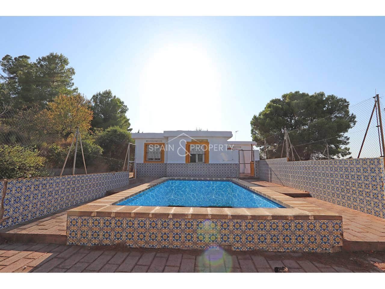 4 bedroom Villa for sale in Montroy with pool garage - € 195,000 (Ref: 10157089)