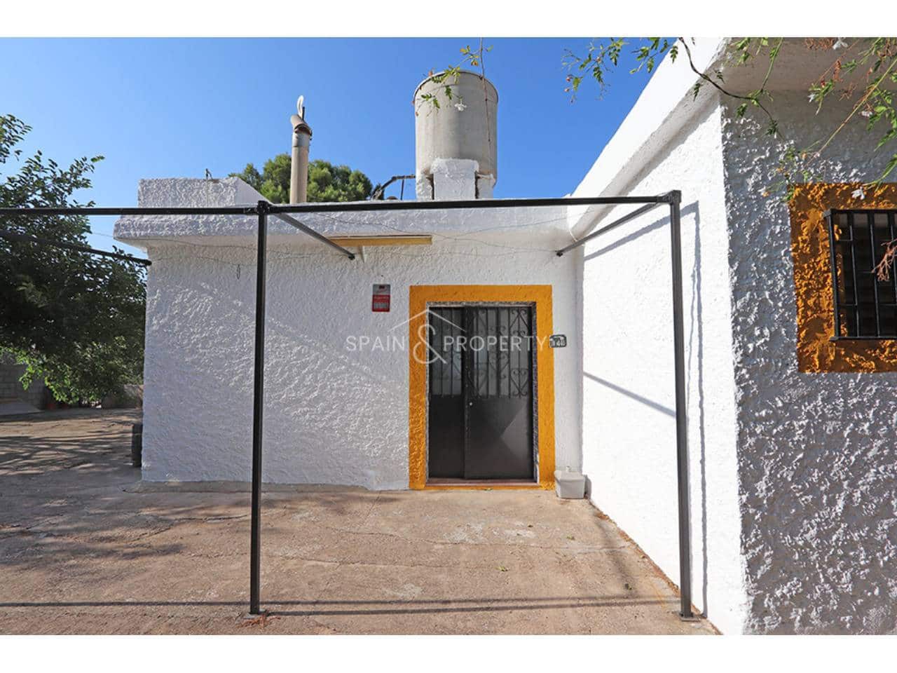 4 bedroom Villa for sale in Montroy with pool garage - € 195,000 (Ref: 10157089)