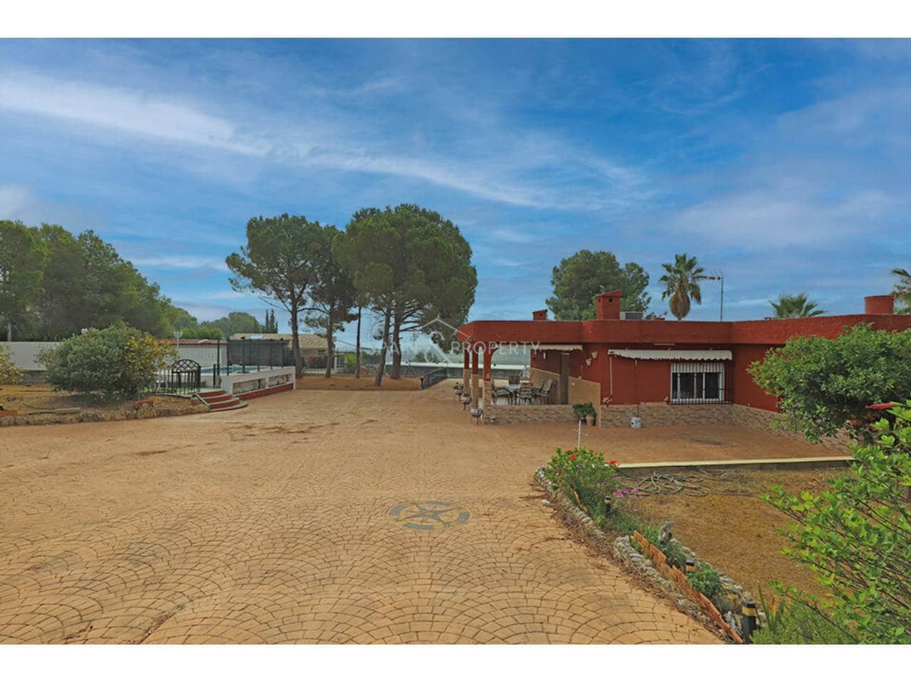 3 Zimmer Finca/Landgut zu verkaufen in Montserrat mit Pool Garage - 220.000 € (Ref: 10160807)