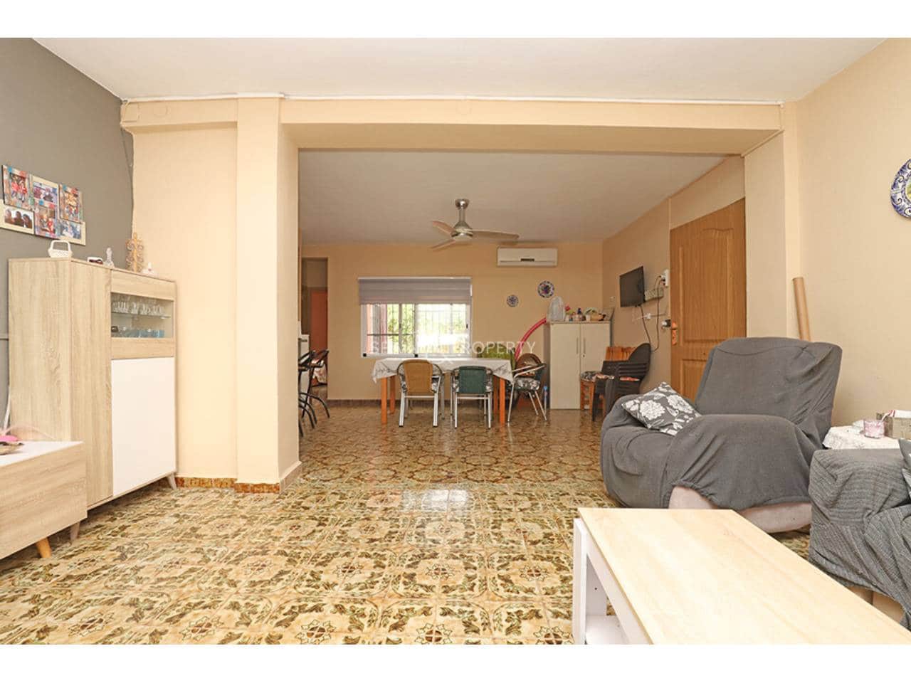 3 Zimmer Finca/Landgut zu verkaufen in Montserrat mit Pool Garage - 220.000 € (Ref: 10160807)