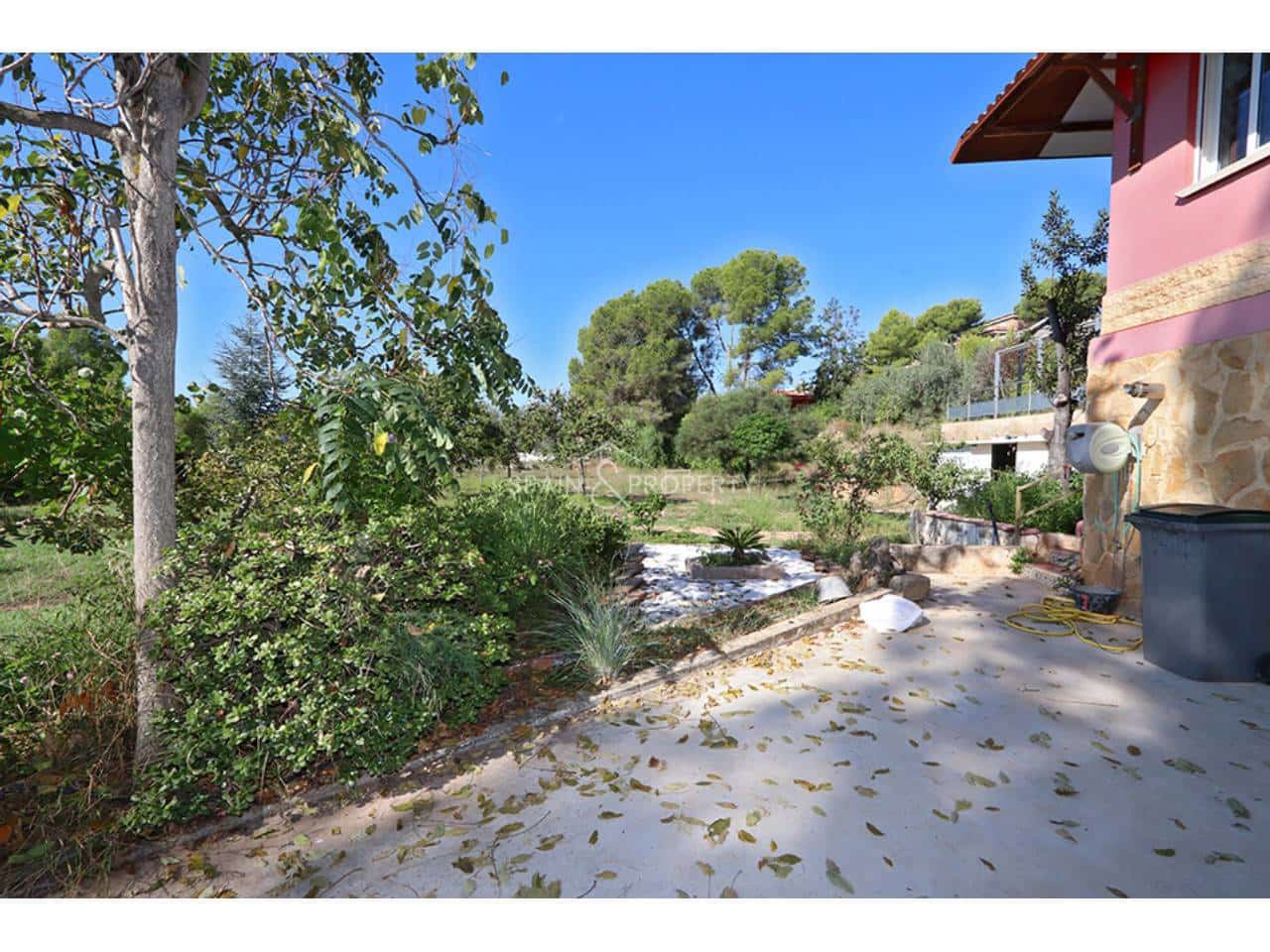 3 Zimmer Finca/Landgut zu verkaufen in Montserrat mit Pool Garage - 350.000 € (Ref: 10172914)